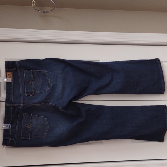 Levi's 590 Bootcut 18W Dark Wash Denim Womens Jeans. Excellent Condition! - Picture 3 of 13
